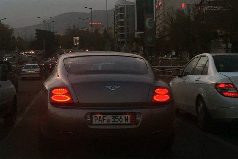 پای پلاک خارجی‌ها به ایران باز شد