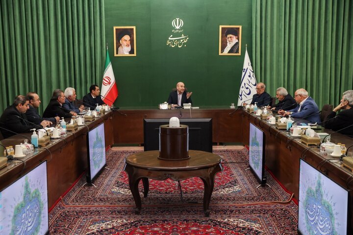 حقوق بازنشستگان اولویت مجلس است