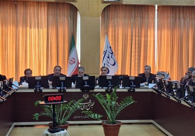 نشست ارزی کمیسیون امنیت ملی مجلس با حضور آقایان فرزین و همتی
