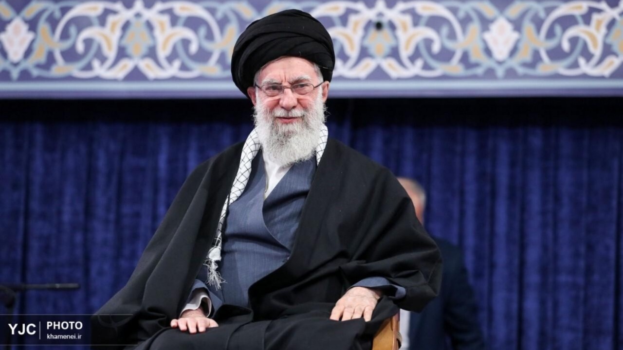 رهبر معظم انقلاب: خطرناک‌تر از ناو، سلاحی است که می‌تواند آن را به قعر دریا بفرستد