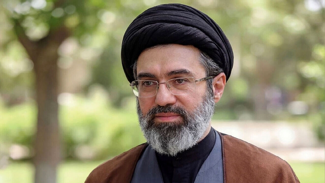 رهبر معظم انقلاب:پرستاران؛ فرشته‌های رحمت و امید