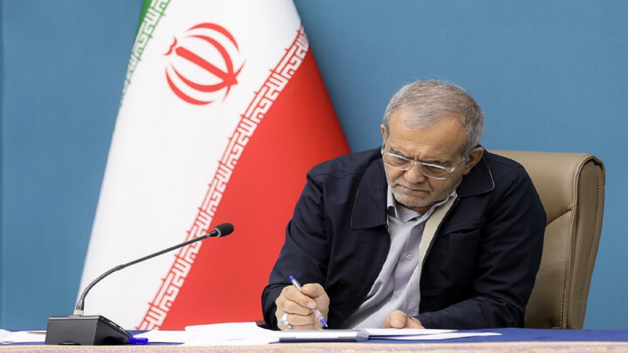پیام پزشکیان در همایش ملی بانوی کُرد؛ زنان از ارکان اصلی پیشرفت کشور هستند