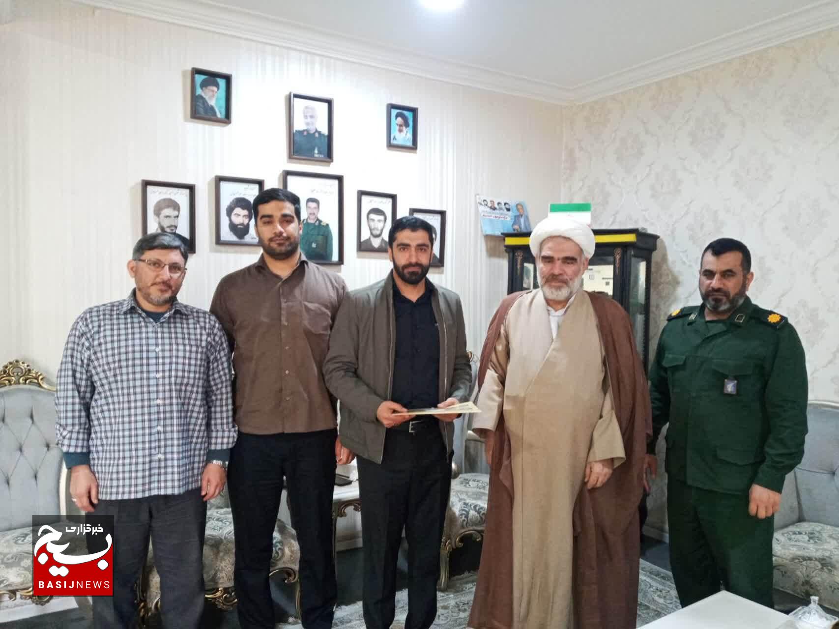 مسئول نمایندگی ولی فقیه در لشکر عملیاتی ۷ ولیعصر (عج): خانواده شهدا در انقلاب اسلامی یک گنجینه ارزشمند محسوب می‌شوند
