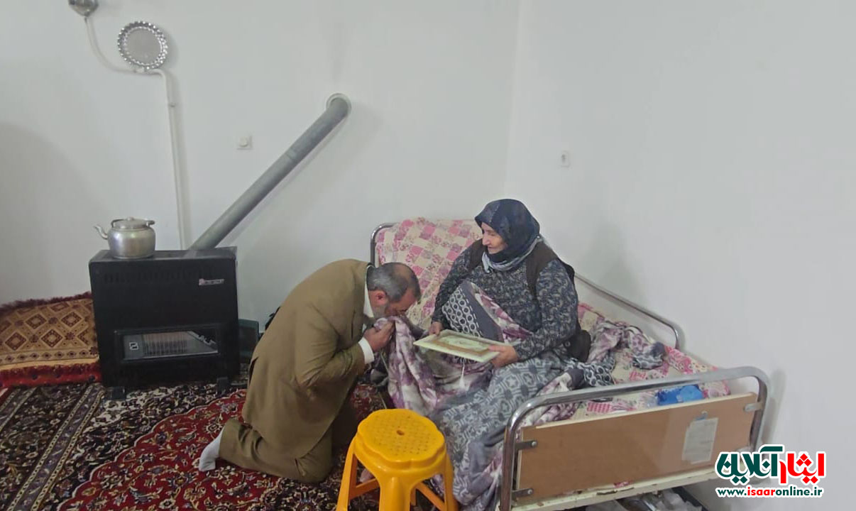 دیدار با خانواده شهید رضا علی احدی
