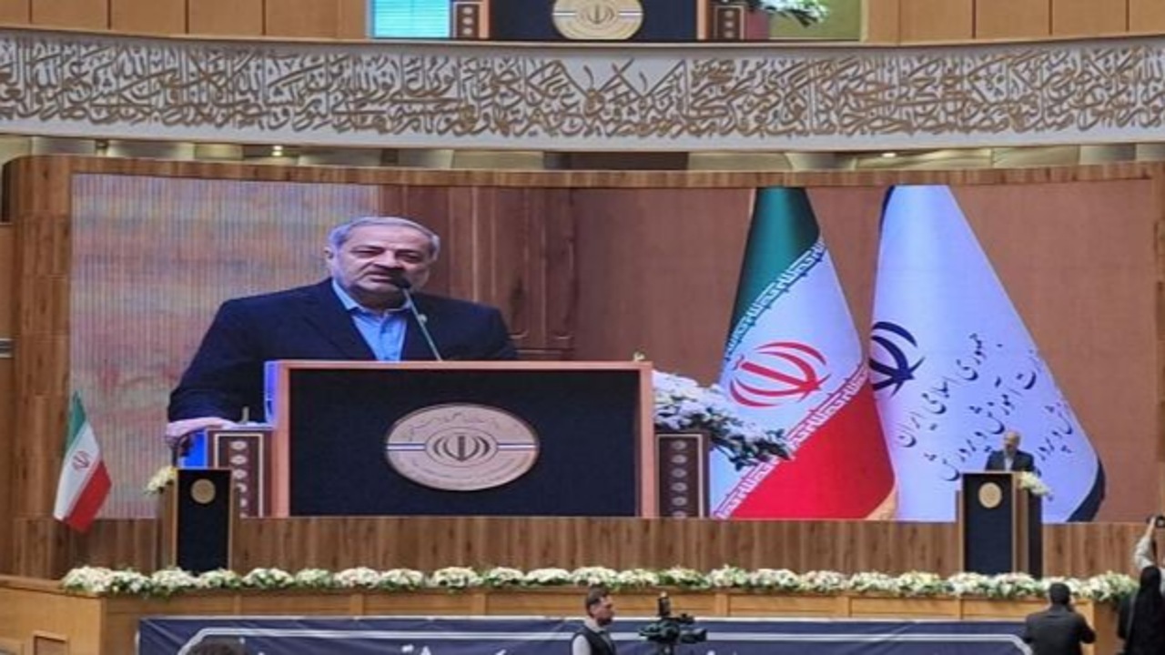 برنامه درسی تمام مقاطع تغییر می‌یابد