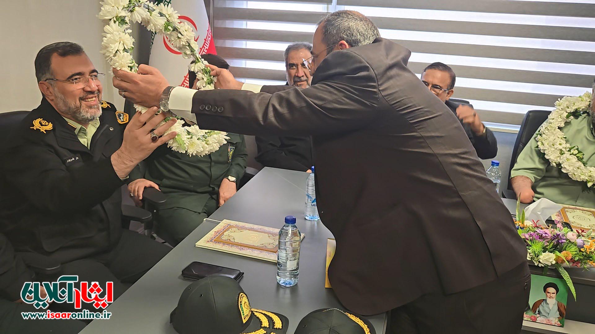 آیینی برای قدردانی از علمداران ایران