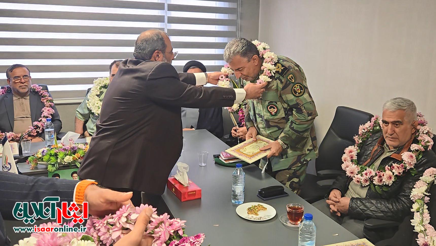 آیینی برای قدردانی از علمداران ایران