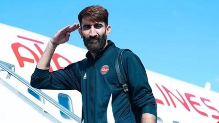 دروازه بان تیم ملی سرباز سپاه شد